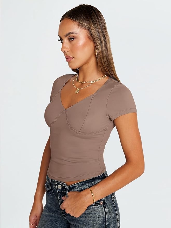 Trendy Queen Womens V Neck T-Shirts Going Out Tops Short Sleeve Slim Fit Basic Y2K Clothes 2024