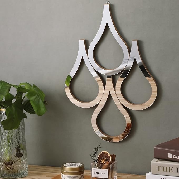 Teardrop Wall Mirror Hanging Wall Mounted Mirrors Teardrop Mirror Wall Decor Wall Mirrors Decorative Mirror Decor Accent Mirror for Home Living Room Bedroom Bathroom, 15.7 x 11 Inches (Silver)